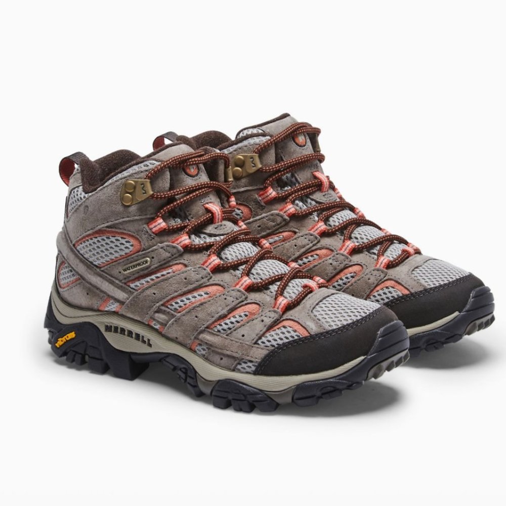 Merrell Women's Moab 2 Mid Waterproof boots size 8